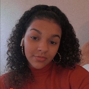 Meet your Posher, Jazmyne